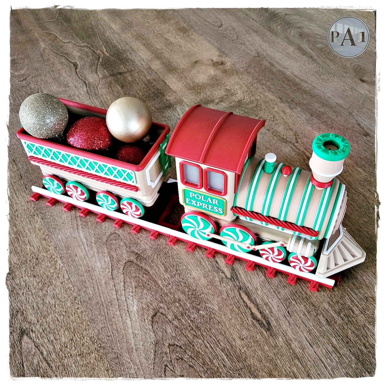 Le Train pain d'épice - les rails bonbons